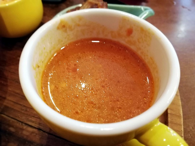 ココナッツ風味のトマトスープ
