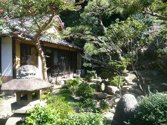 素晴らしい日本庭園があります｡