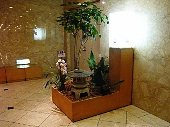 地下１階の「和食堂 鞆の浦」の奥座敷の入口です。
