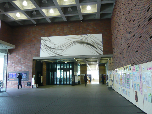 福山市中央図書館