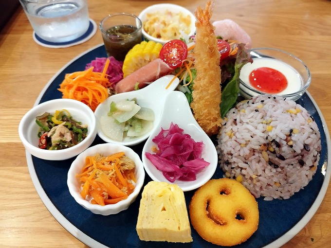 気まぐれプレートランチ