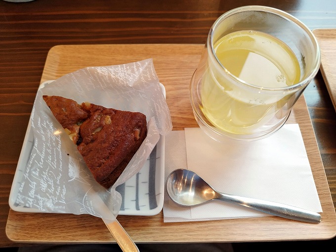 瀬戸内ばななケーキ&レモネード